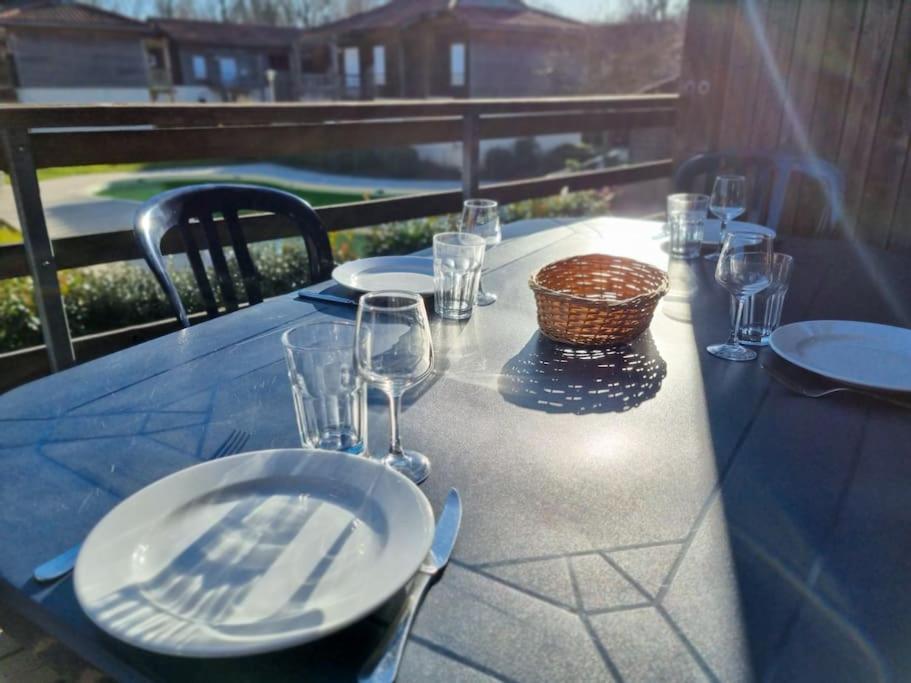 Aureilhan-Appartemant 4-6 Pp Piscine Cosy En Bord Lac Dış mekan fotoğraf